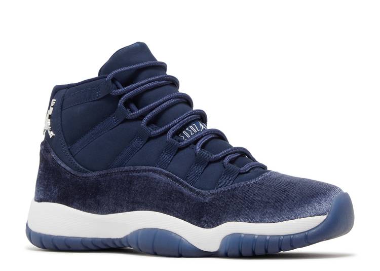 Women's retro 11 - blue velvet